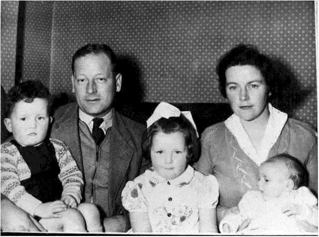 Doug, Wilton, Frances, Elizabeth and Margaret Vaugh 1958